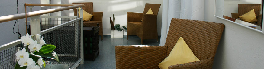 Empfangsbereich der Physiopraxis am Bahnhof Petra Bäder-Bura